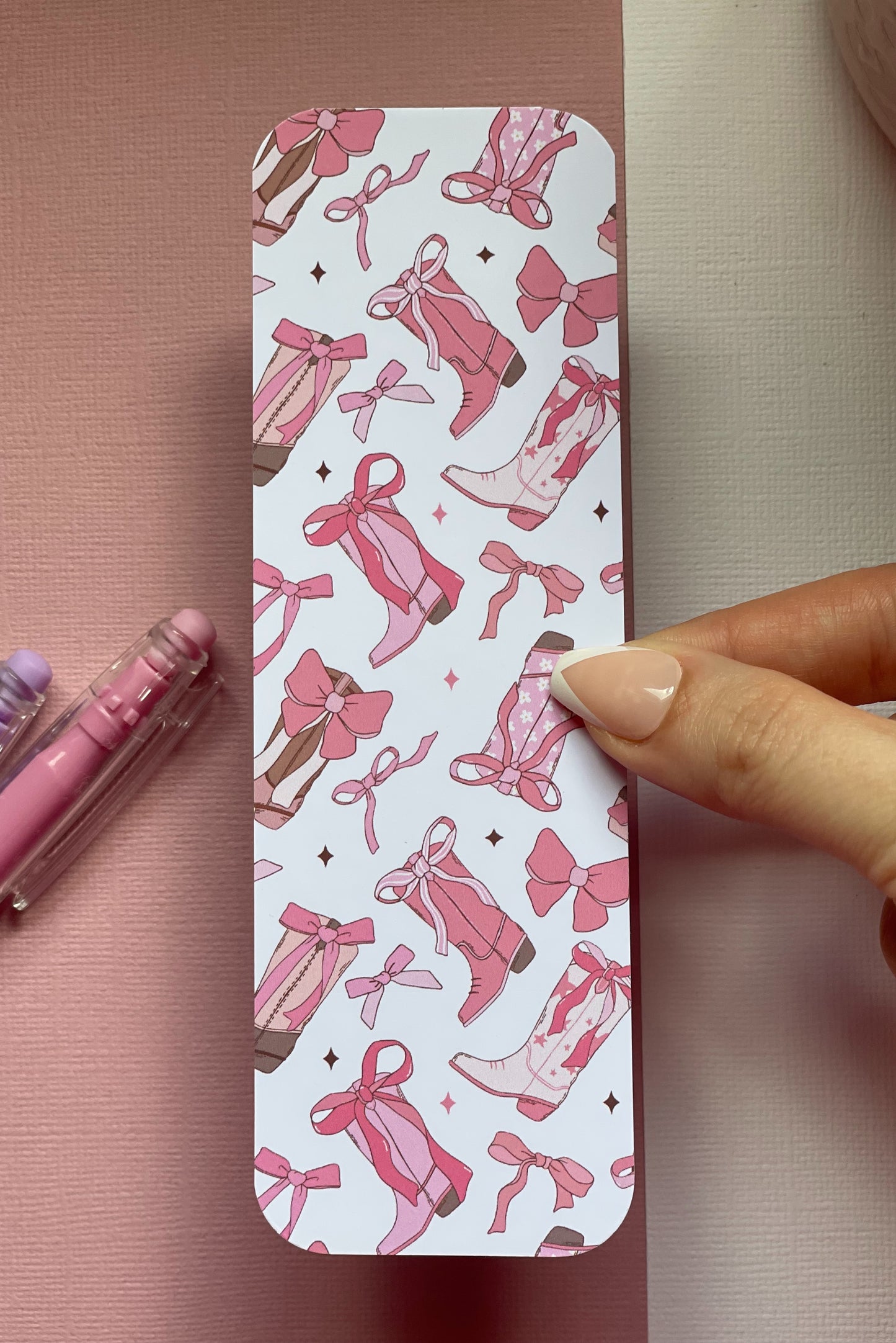 3 coquette bookmark set