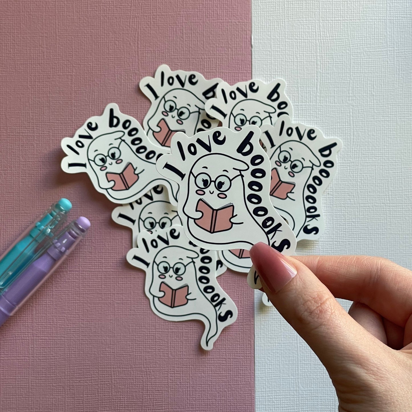 I love booooooks ghost sticker