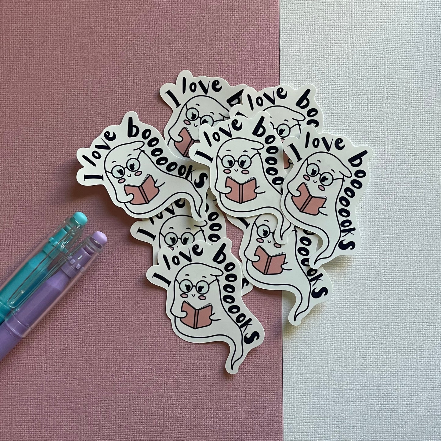 I love booooooks ghost sticker