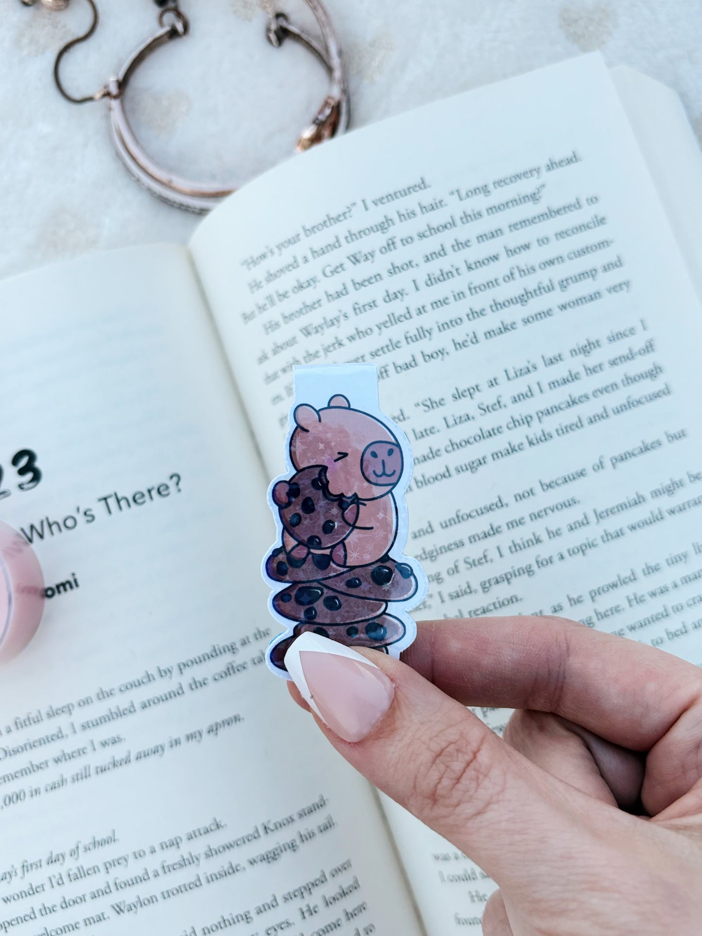 Capybara and cookies magnetic bookmark